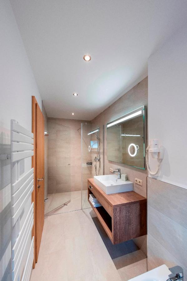 Manni Home - Rooms & Apartments Mayrhofen Ngoại thất bức ảnh