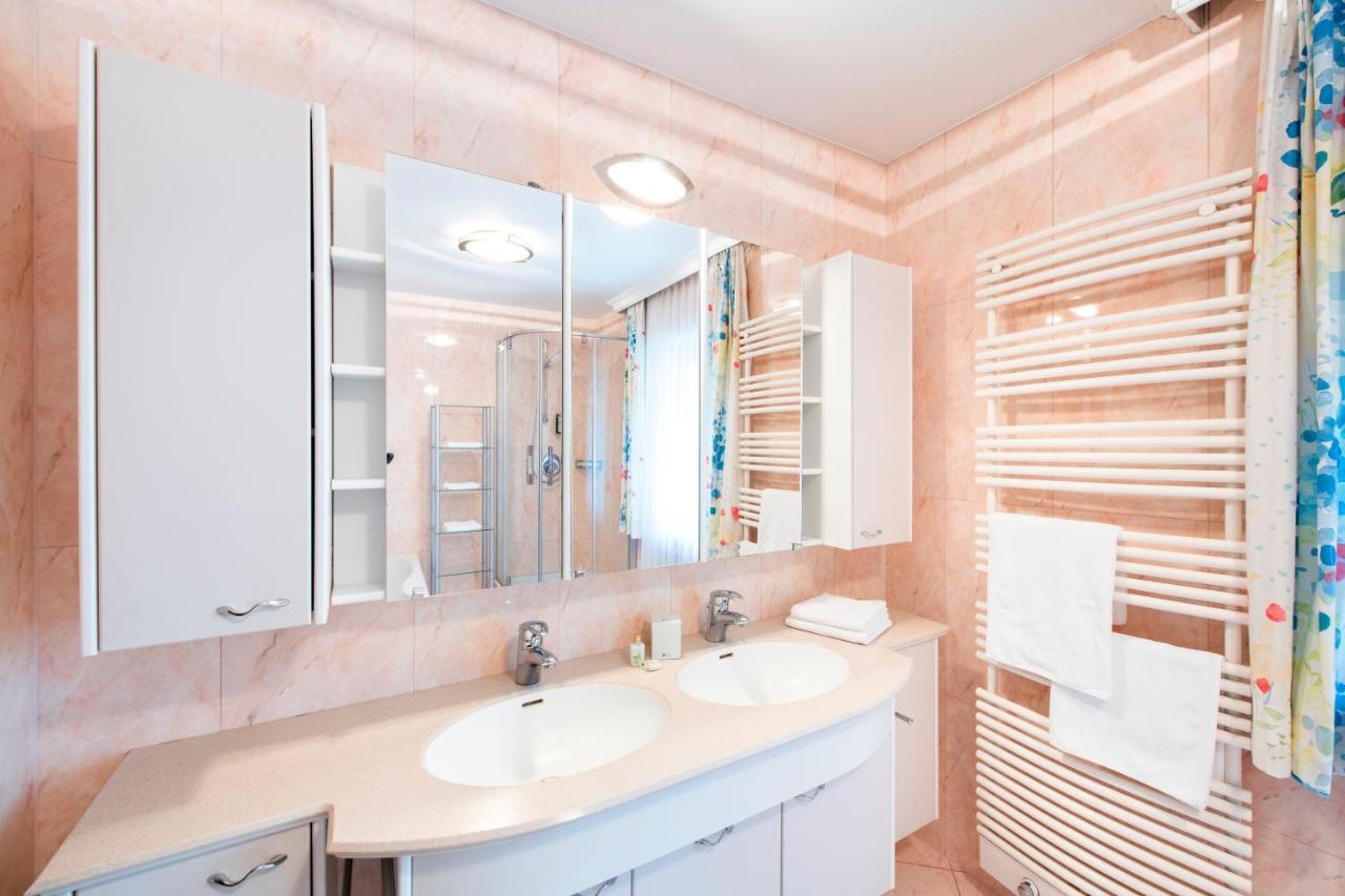 Manni Home - Rooms & Apartments Mayrhofen Ngoại thất bức ảnh